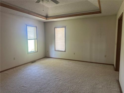 169 Ne County Road V, Warrensburg, MO, 64093-8269 | Card Image