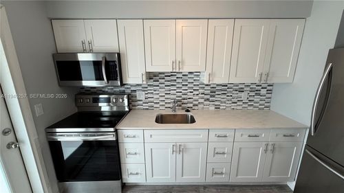 apt-206n-2115 Ne 42nd Ct, Lighthouse Point, FL, 33064-9035 | Card Image