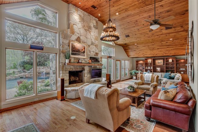 625 Estates Dr, House other with 5 bedrooms, 5 bathrooms and null parking in Copper Canyon TX | Image 24