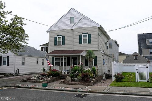 32 N Manor Ave, LONGPORT, NJ, 08403-1349 | Card Image