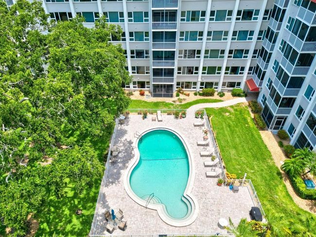 UNIT-103 - 1100 Imperial Dr, House other with 2 bedrooms, 2 bathrooms and null parking in Sarasota FL | Image 62