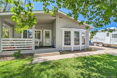 Adorable home with covered front porch! | Image 1