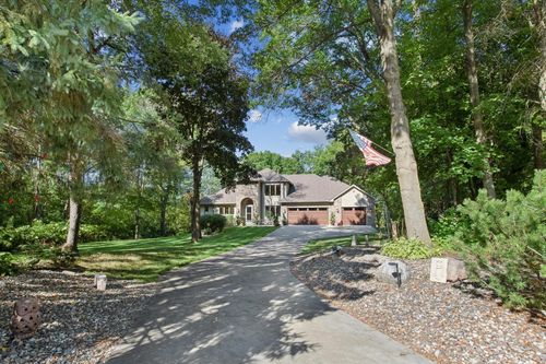 18444 Valley Ridge Ct, Prior Lake, MN, 55372-9729 | Card Image