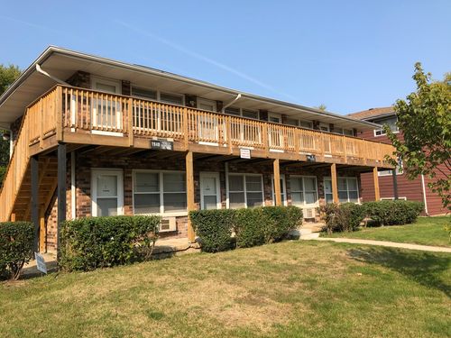 apt-11-1940 Mark Ave, Elgin, IL, 60123-1993 | Card Image