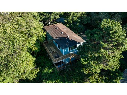 132 Maher St, Cannon Beach, OR, 97110-3118 | Card Image