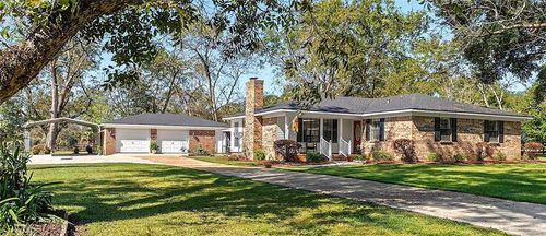 8090 Murray Hill Rd, Irvington, AL, 36544-3438 | Card Image