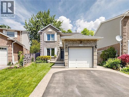 2409 Paula Crt, Burlington, ON, L7P4M1 | Card Image
