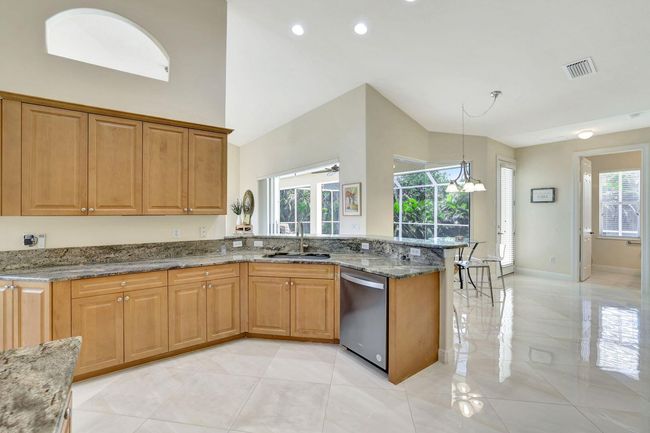 628 Hernando Dr, House other with 3 bedrooms, 3 bathrooms and null parking in MARCO ISLAND FL | Image 9
