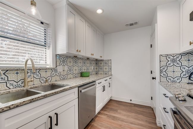 507 S 6 Th St, House other with 3 bedrooms, 2 bathrooms and null parking in Midlothian TX | Image 13