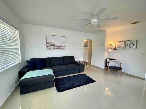 a-29 Ne 3rd St, Dania Beach, FL, 33004-2809 | Card Image