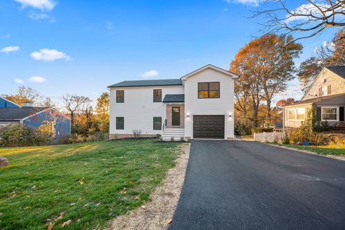 201 Lydale Pl, Meriden, CT, 06450-6126 | Card Image