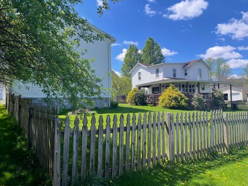 113 Center St, Parsons, WV, 26287-1104 | Card Image