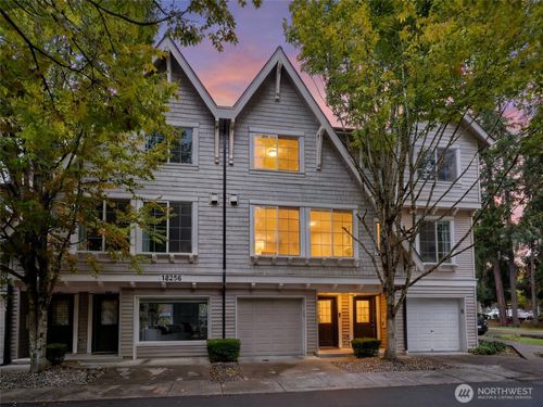 unit-103-18258 Ne 96th Way, Redmond, WA, 98052-8639 | Card Image