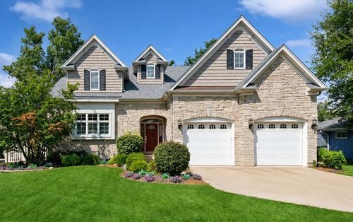 415 Ranch Rd, Wheaton, IL, 60187-3251 | Card Image