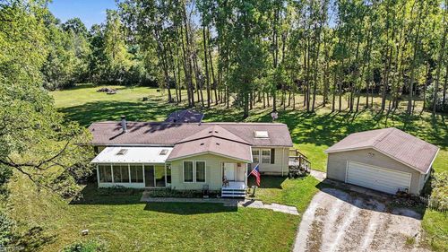 24340 Bordman Rd, Armada, MI, 48005-1549 | Card Image