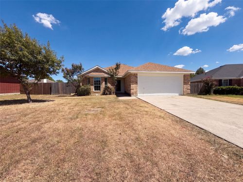 8025 Blue Duck Trl, Arlington, TX, 76002-4495 | Card Image