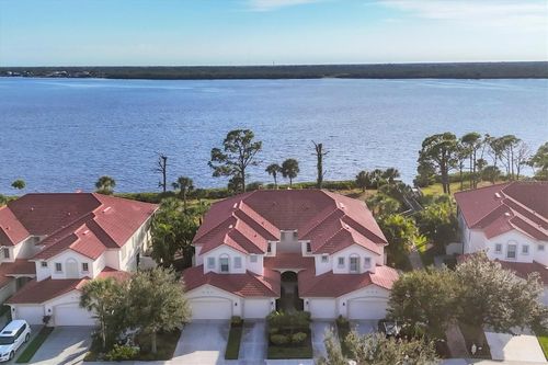 202-4746 Club Dr, PORT CHARLOTTE, FL, 33953-4617 | Card Image