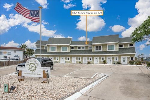 104-15401 Fortuna Bay Dr, Corpus Christi, TX, 78418-6358 | Card Image