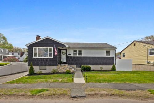 55 Thistle St, Lynn, MA, 01905 | Card Image