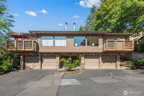 63-3401 161st Pl Se, Bellevue, WA, 98008-4539 | Card Image
