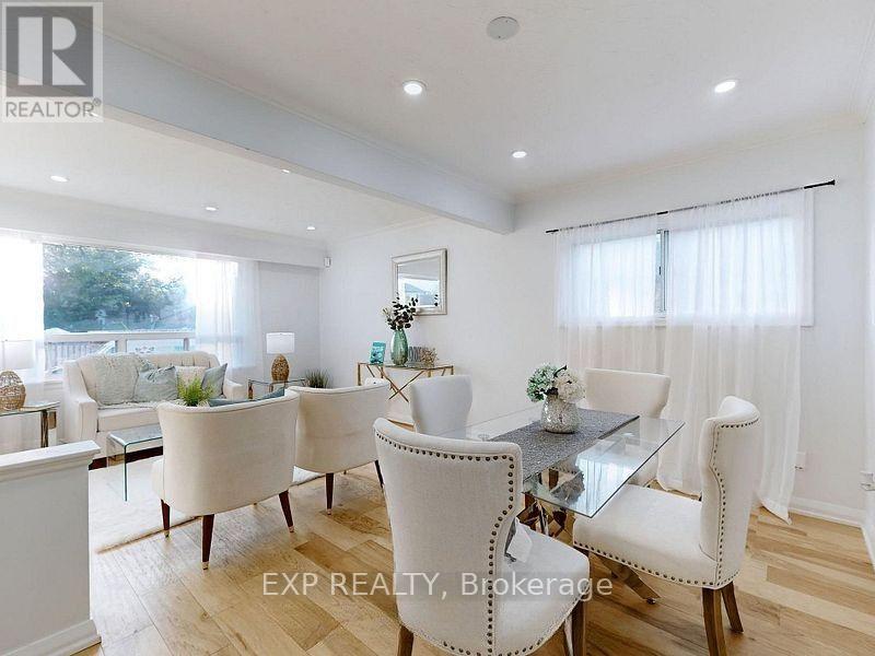 Residential Lease in Toronto (Dorset Park) 3