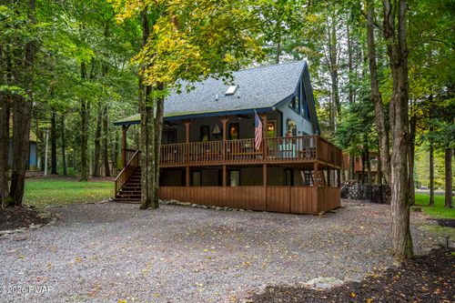 1013 Oak Ter, Lake Ariel, PA, 18436-8104 | Card Image