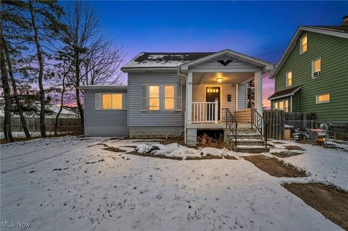 412 Jefferson St, Elyria, OH, 44035-3338 | Card Image