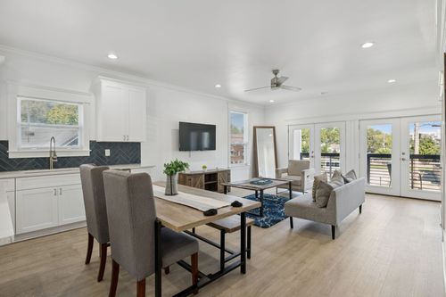 b-1621 9th Ave N, Nashville, TN, 37208-2111 | Card Image