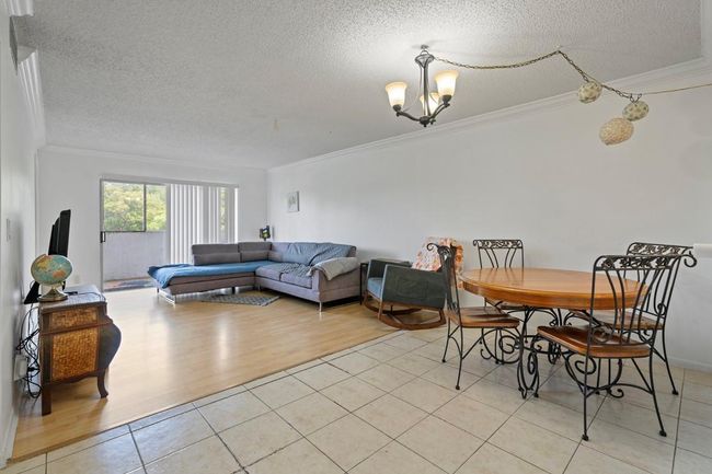 APT-301 - 6075 N Sabal Palm Blvd, Condo with 2 bedrooms, 2 bathrooms and null parking in Tamarac FL | Image 9