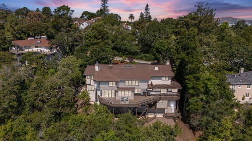 135 Newton Dr, Burlingame, CA, 94010-5928 | Card Image