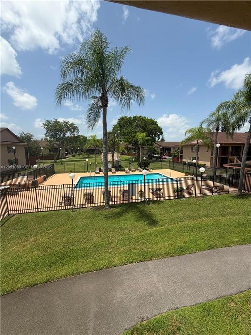 b211-11213 Sw 88th Street, Miami, FL, 33176 | Card Image