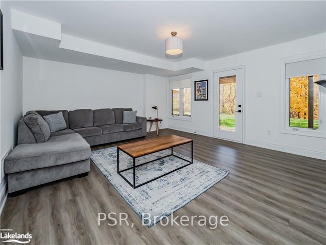 51 Rockmount Cres, House attached with 3 bedrooms, 3 bathrooms and 2 parking in Gravenhurst ON | Image 27