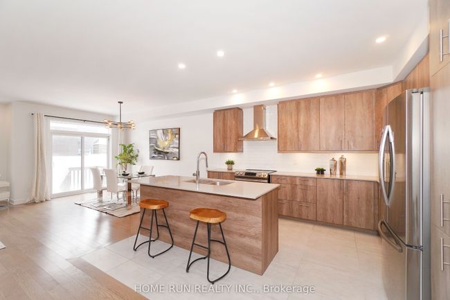 1051 Hydrangea Ave, House other with 4 bedrooms, 4 bathrooms and 2 parking in Manotick ON | Image 9