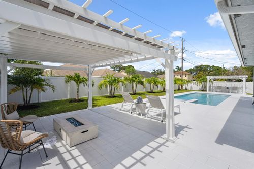 2265 Sw Kenwick Ave, Port St. Lucie, FL, 34953-2782 | Card Image