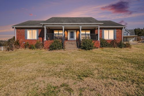 195 Holmes Gap Rd, Alexandria, TN, 37012-3574 | Card Image