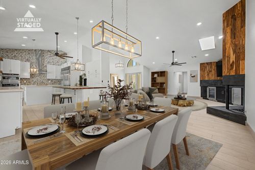 10052 N 76th Pl, Scottsdale, AZ, 85258-1155 | Card Image