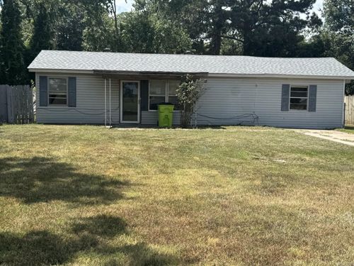 1108 S Oak St, Stuttgart, AR, 72160-6321 | Card Image