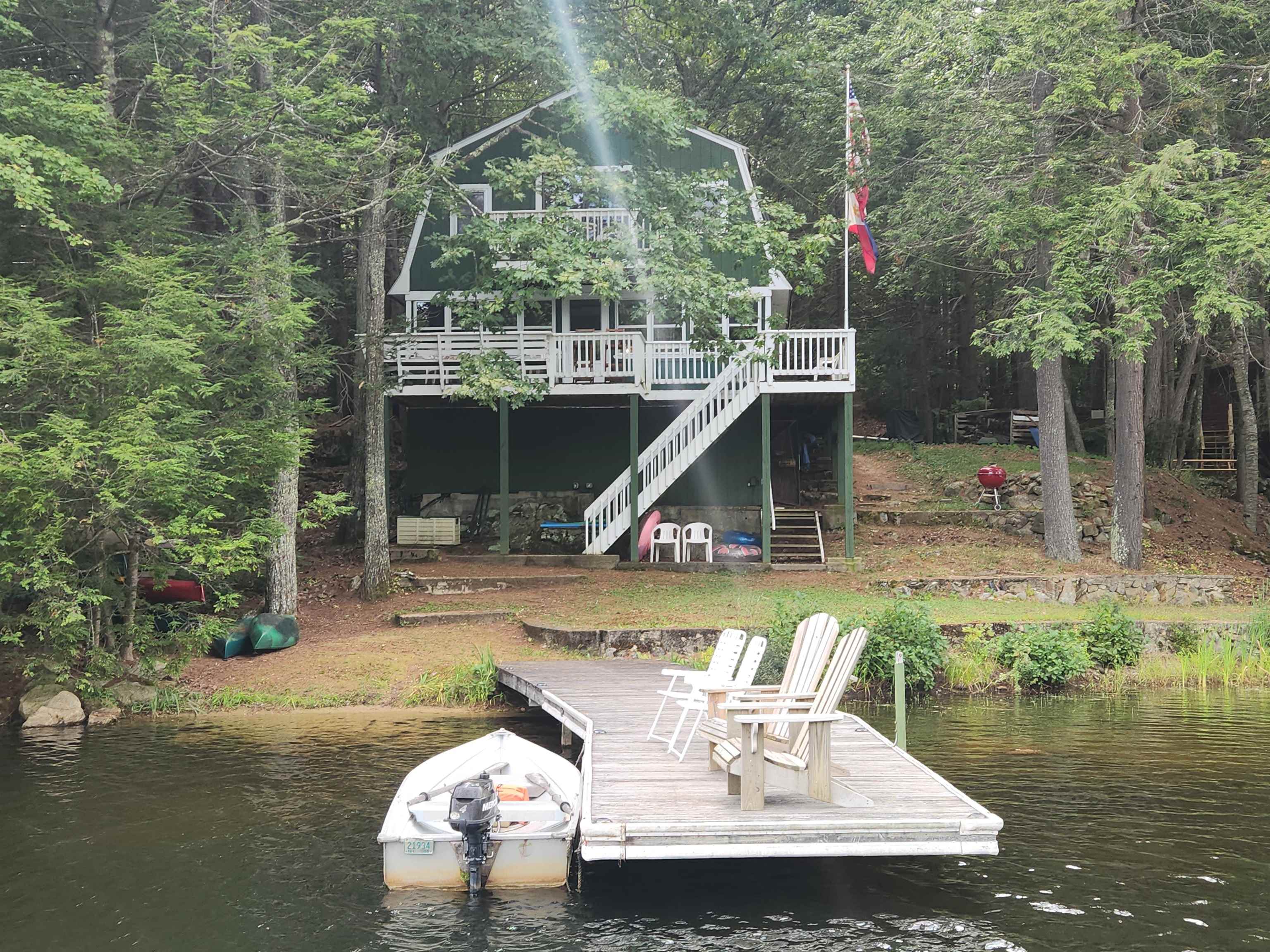 Lakeview Dr, Nottingham, NH 03290