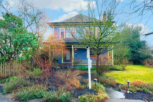510 3rd Ave, New Westminster, BC, V3L1M7 | Card Image
