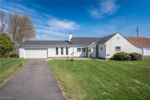 1131 Hampton Road, Kent, OH, 44240 | Card Image