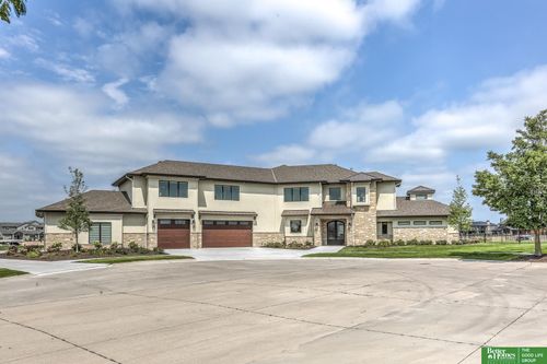 5512 N 290th Cir, Valley, NE, 68064-5314 | Card Image