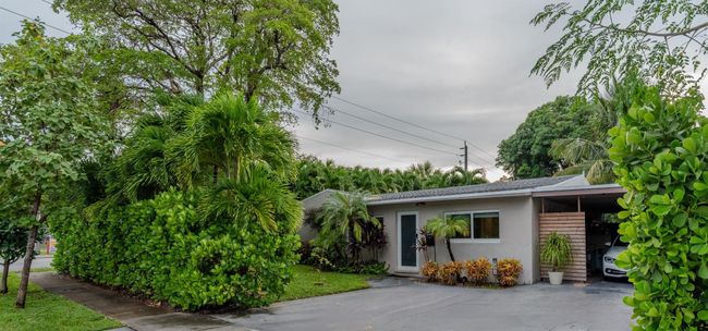1401 Ne 17 Th Way, House other with 3 bedrooms, 2 bathrooms and null parking in Fort Lauderdale FL | Image 56
