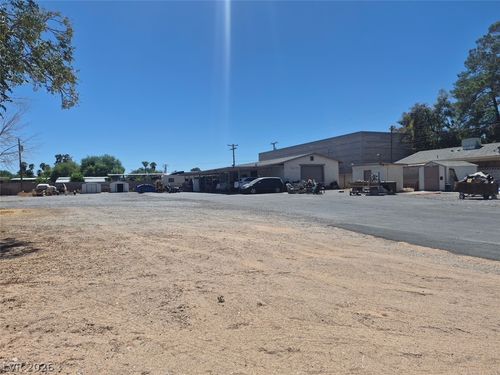 5001 W Gilmore Ave, Las Vegas, NV, 89130-3010 | Card Image