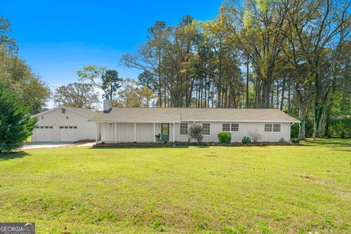 177 Lakeshore Cir, Milledgeville, GA, 31061-9055 | Card Image