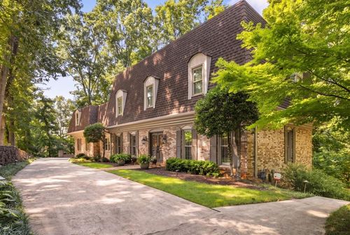 8865 Buckhorn, Sandy Springs, GA, 30350-1702 | Card Image