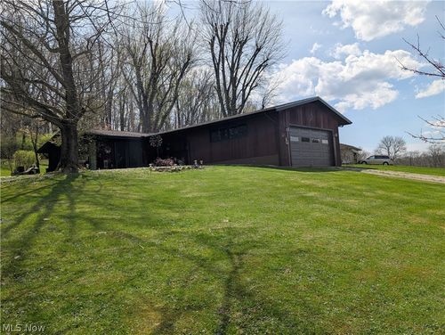 228 Crowley Dr, Roseville, OH, 43777-1002 | Card Image