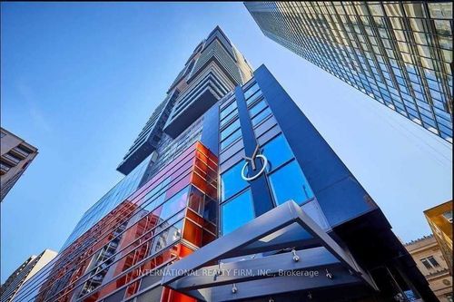 {{alt}} | Card Image