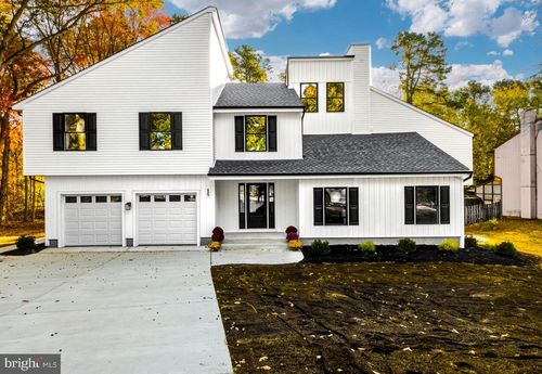 15 Bronwood Dr, VOORHEES, NJ, 08043-4707 | Card Image