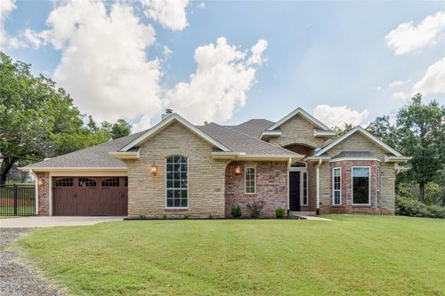 2351 E Lakewood Dr, Guthrie, OK, 73044-8012 | Card Image