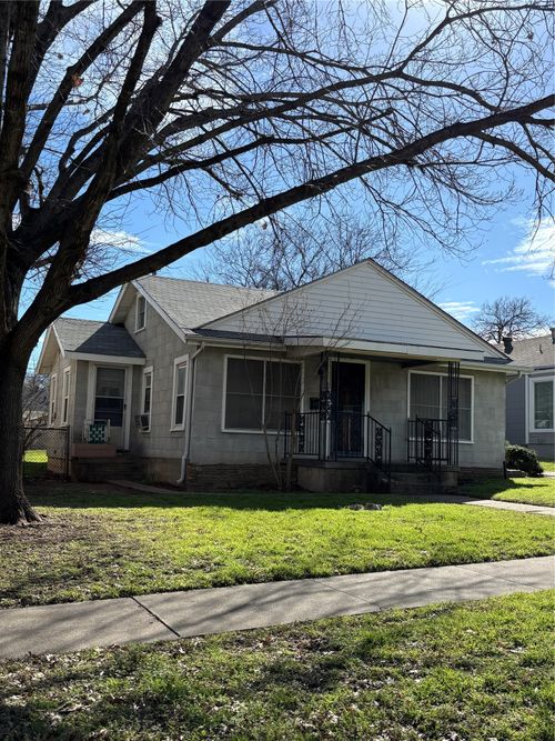 4033 Locke Ave, Fort Worth, TX, 76107-5515 | Card Image